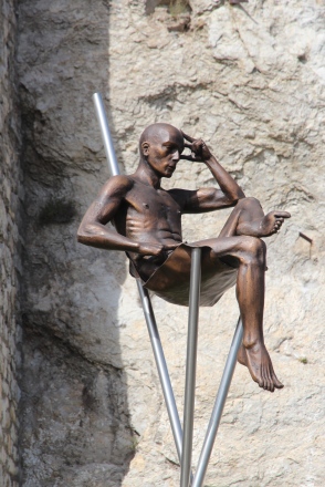Lavarenne sculpture,sitting
