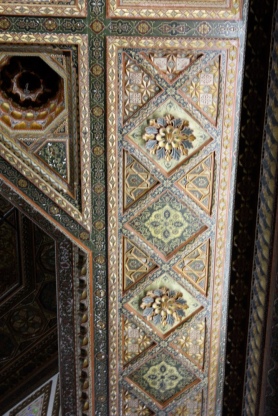 throne room detail