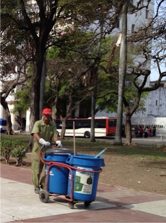 Street sweeper in Cuba