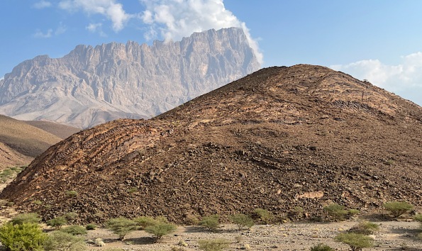 Jabal al Misht in the distance
